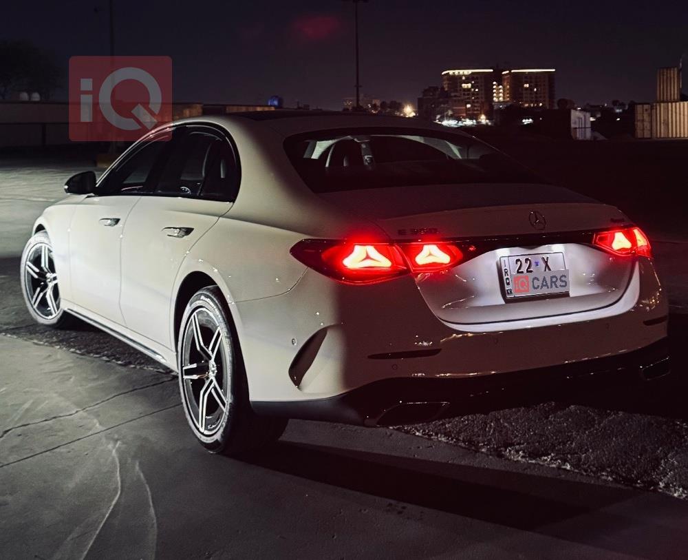 مرسيدس بنز E-Class